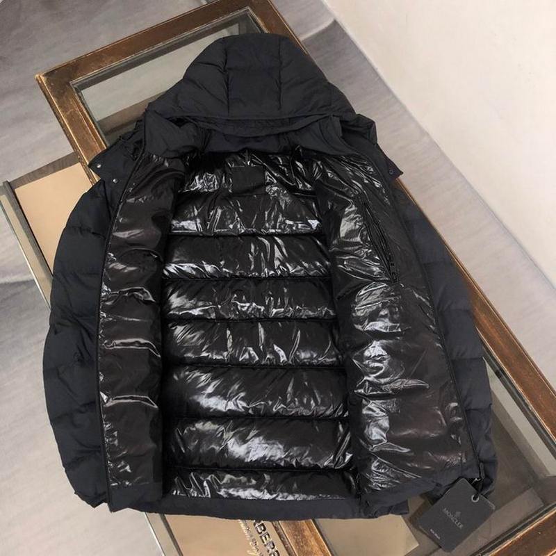 Moncler Men's Outwear 246